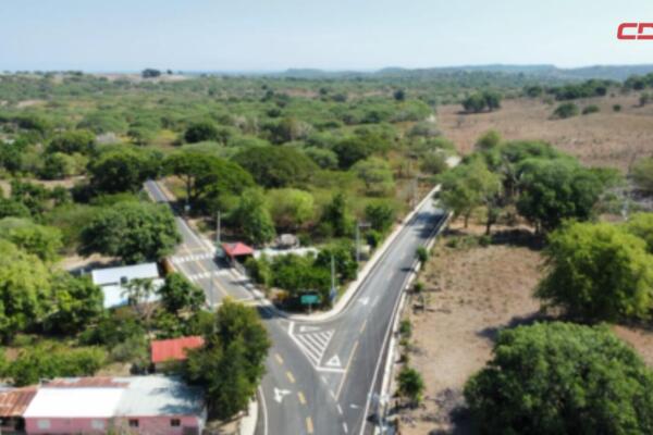 Nueva vía en litoral costero impulsará turismo y comercio en la zona norte