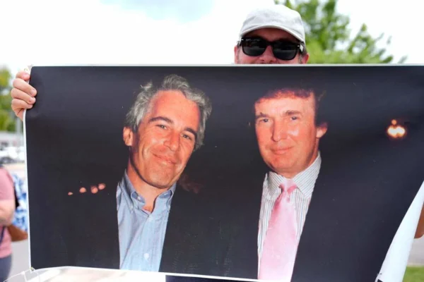 Donald Trump y l Jeffrey Epstein.