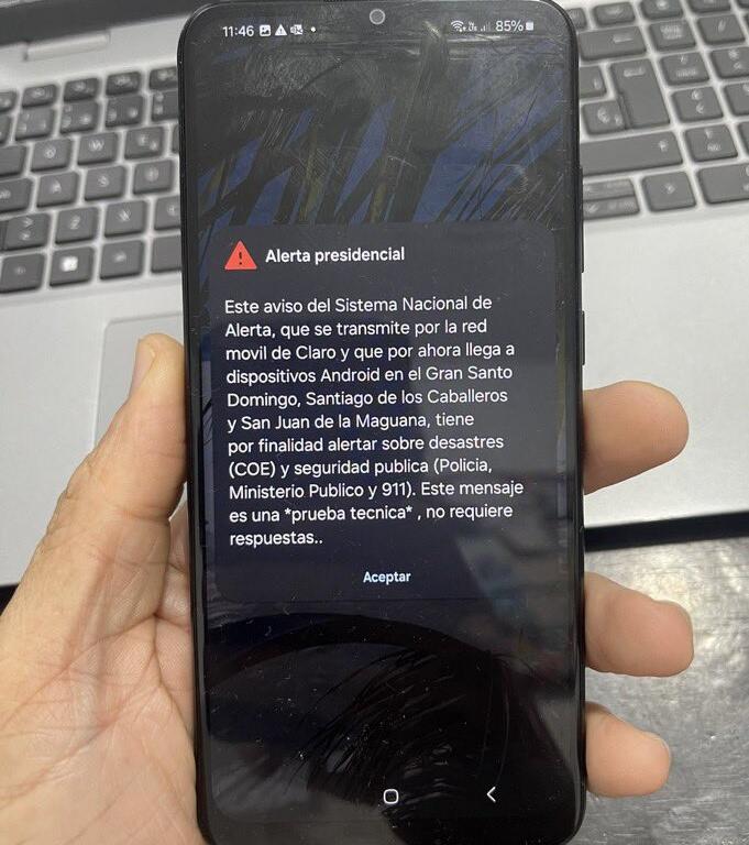 El sistema usa tecnología Cell Broadcast, no SMS.