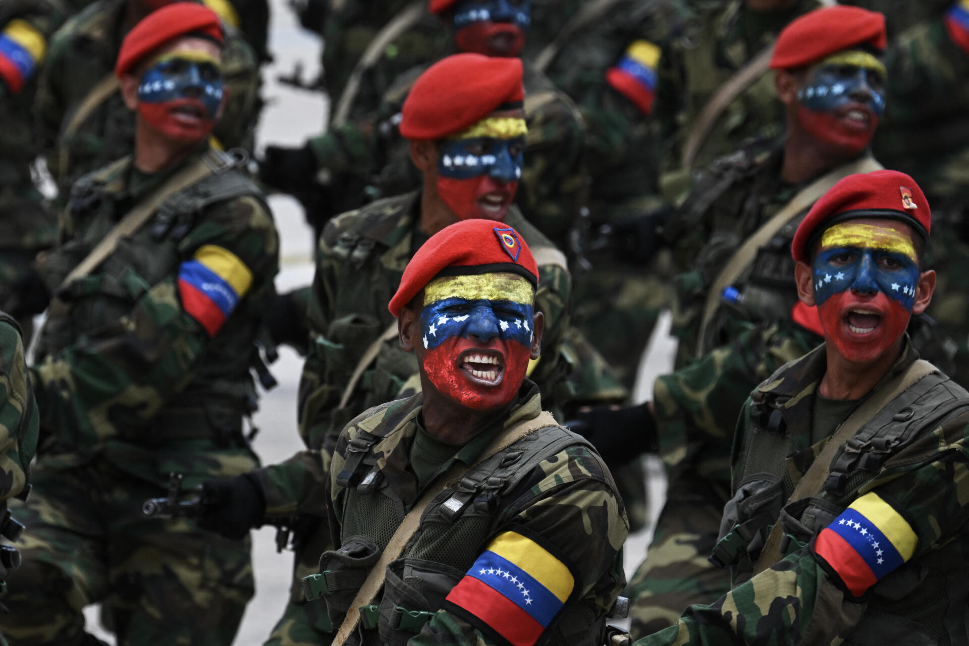 Ante "amenaza" de EE. UU., ¿cuál es el poder militar de Venezuela?