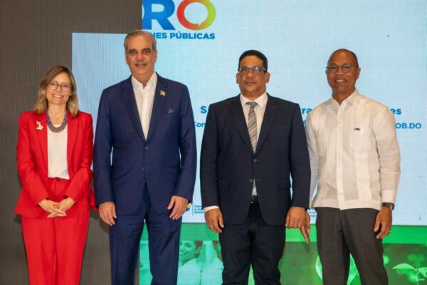 Abinader califica nueva ley de Contrataciones Públicas como herramienta transformadora con controles y sanciones más estrictas. Foto: fuente externa
