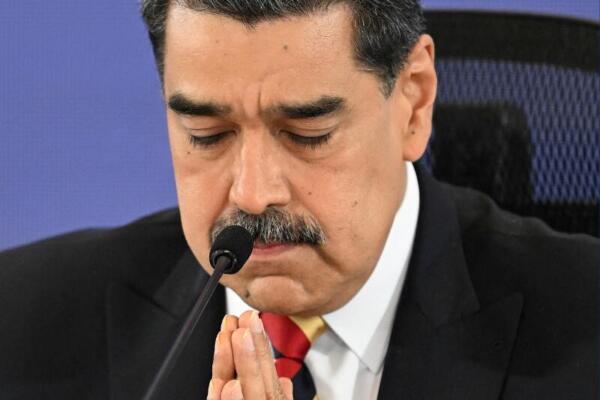 El presidente de Venezuela, Nicolás Maduro, gesticula durante una conferencia de prensa en Caracas el 1 de septiembre de 2025.(Foto de Juan BARRETO / AFP)