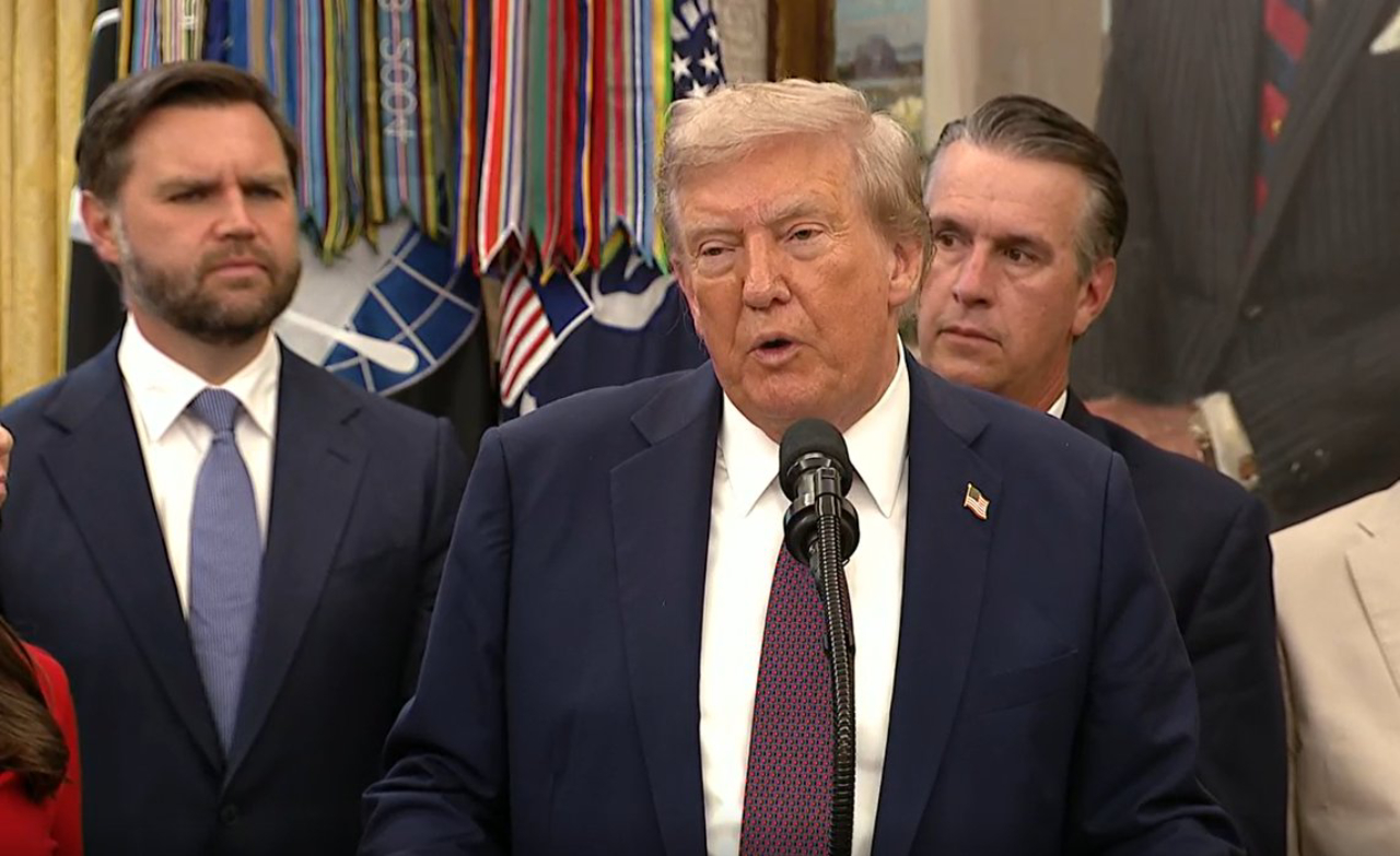 Trump anunció la acción en una reda de presnsa desde la Casa Blanca