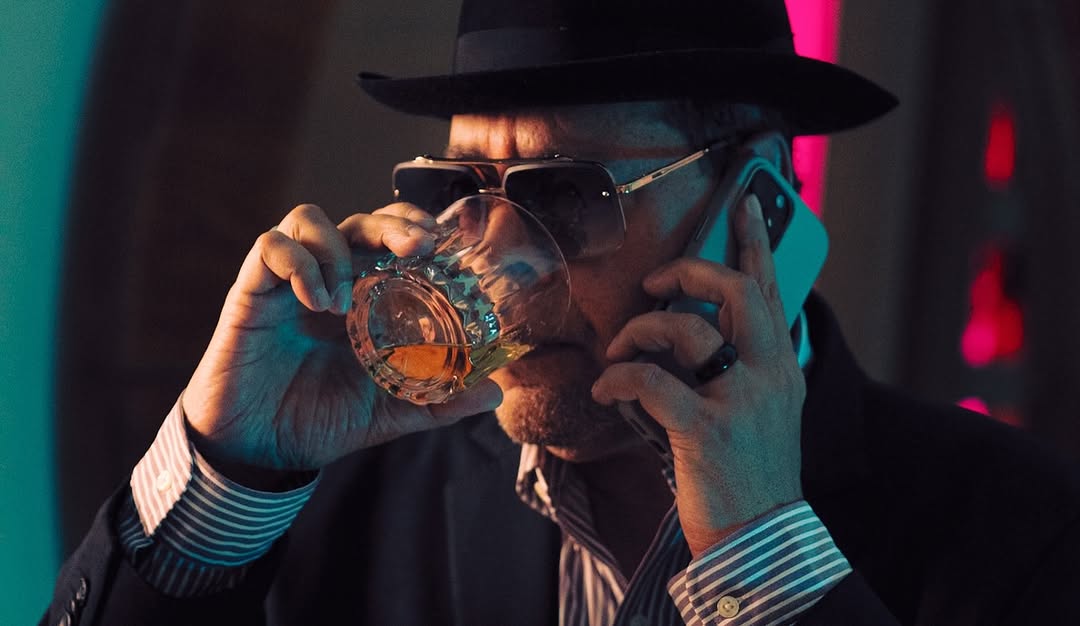Fernando Villalona marca tendencia con su nuevo merengue “Devuélveme el amor”