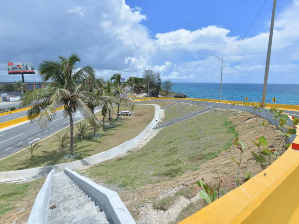 Vista del puente de la avenida Hípica