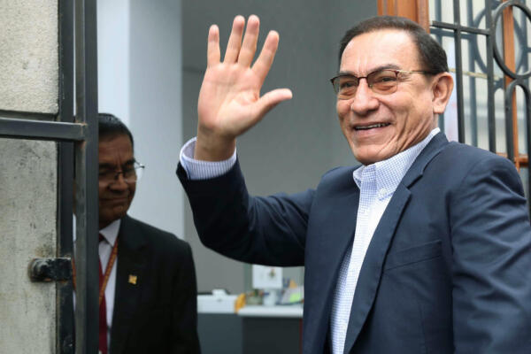 El expresidente de Perú Martín Vizcarra en una foto de archivo. EFE/ Paolo Aguilar