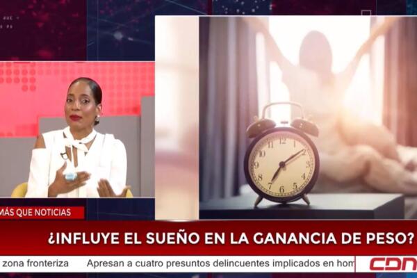 La nutrióloga clínica Dra. Pilar Villafaña en el programa Más que Noticias. Foto: CDN Digital
