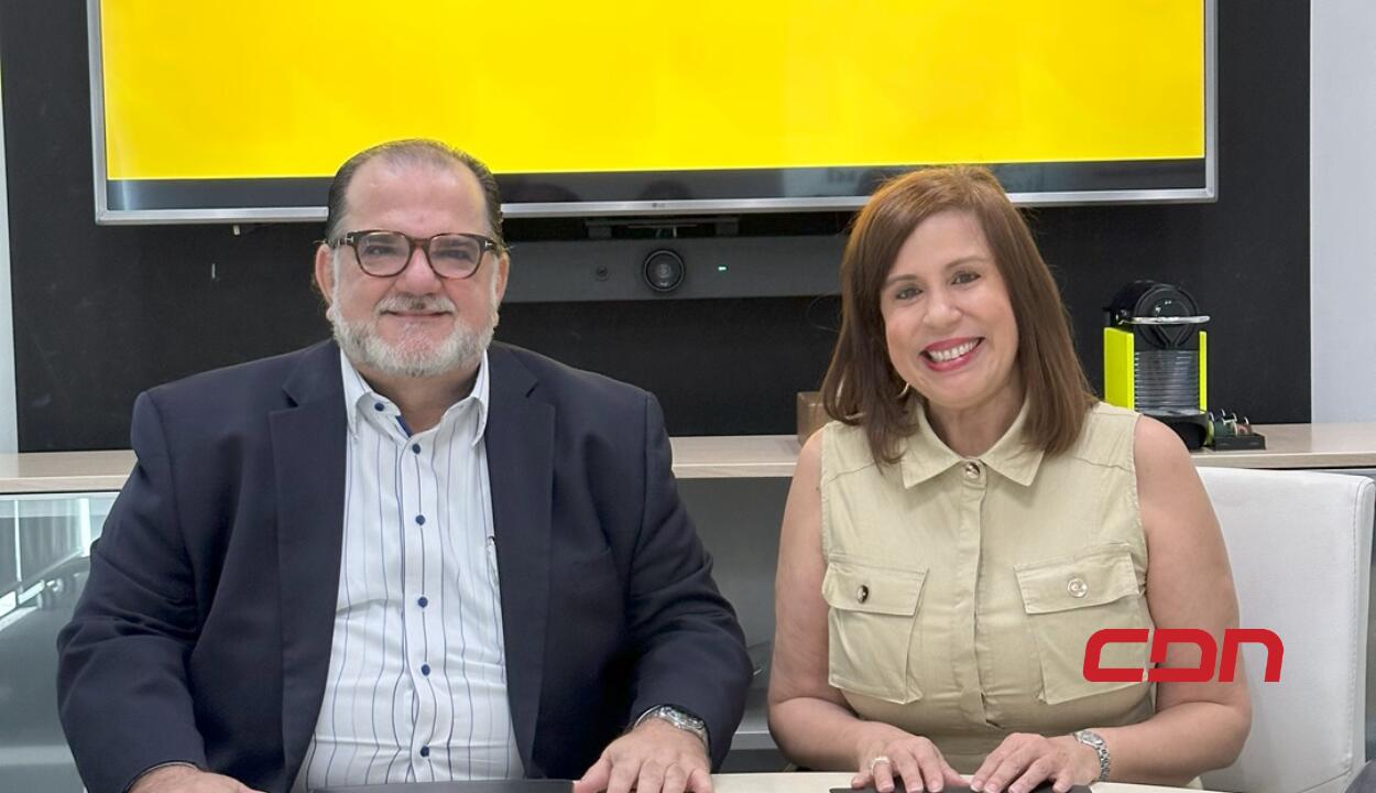Newlink y Multiplicity firman alianza para robustecer talento en RD