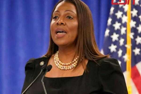 La fiscal general de Nueva York, Letitia James, que logró enjuiciar con éxito al presidente Donald Trump, fue inculpada este jueves con cargos de fraude y es la segunda opositora del republicano acusada judicialmente en las últimas semanas.

