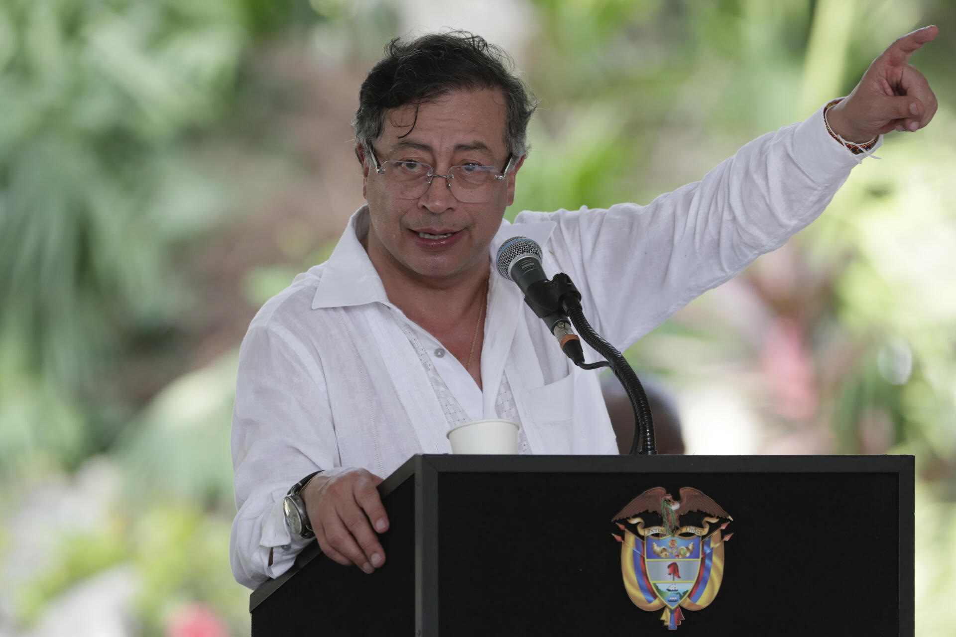 Petro pide a Estados Unidos no entrometerse en el proceso de paz de Colombia