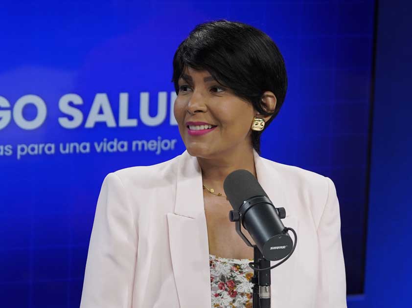 Hayny Batista durante la entrevista en el podcast Código Salud de CDN.