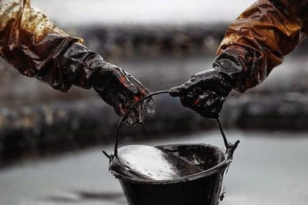 Sube el petróleo por las sanciones estadounidenses contra Rusia