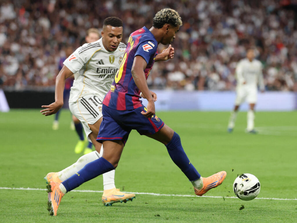 El Real Madrid derrotó 2-1 al Barcelona en el Bernabéu