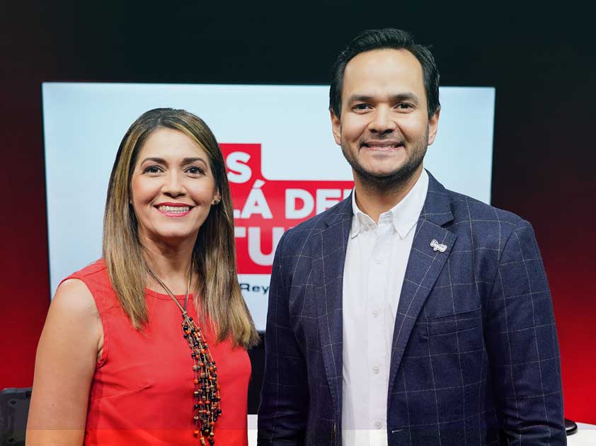 Yasser Mármol y Dayanara Reyes Pujols conversan sobre coherencia y propósito en el podcast Más Allá del Titular de CDN.