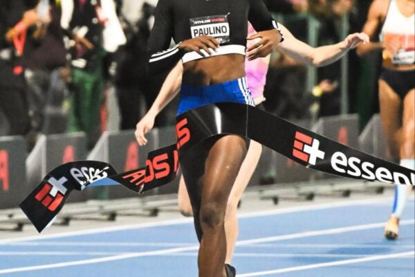 Recientemente Paulino se convirtió en la primera dominicana y latinoamericana en romper la barrera de los 48 segundos (47.98), consolidando su estatus como una de las grandes figuras del atletismo.