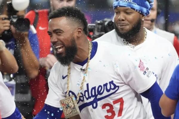 Guerrero Jr., de 26 años, por primera vez estará en una Serie Mundial con unos Azulejos de Toronto que no ganan este certamen desde 1993.