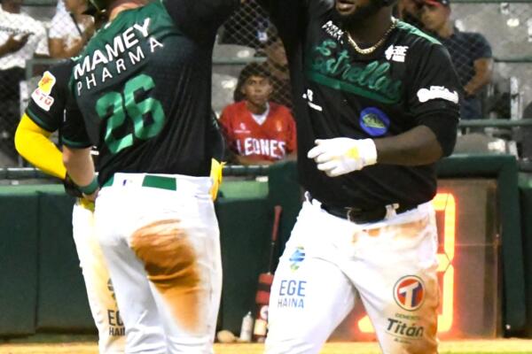 Las Estrellas les devolverán la visita a las Águilas este martes en el Estadio Cibao de Santiago. El partido está programado para iniciar a las 7:30 de la noche.