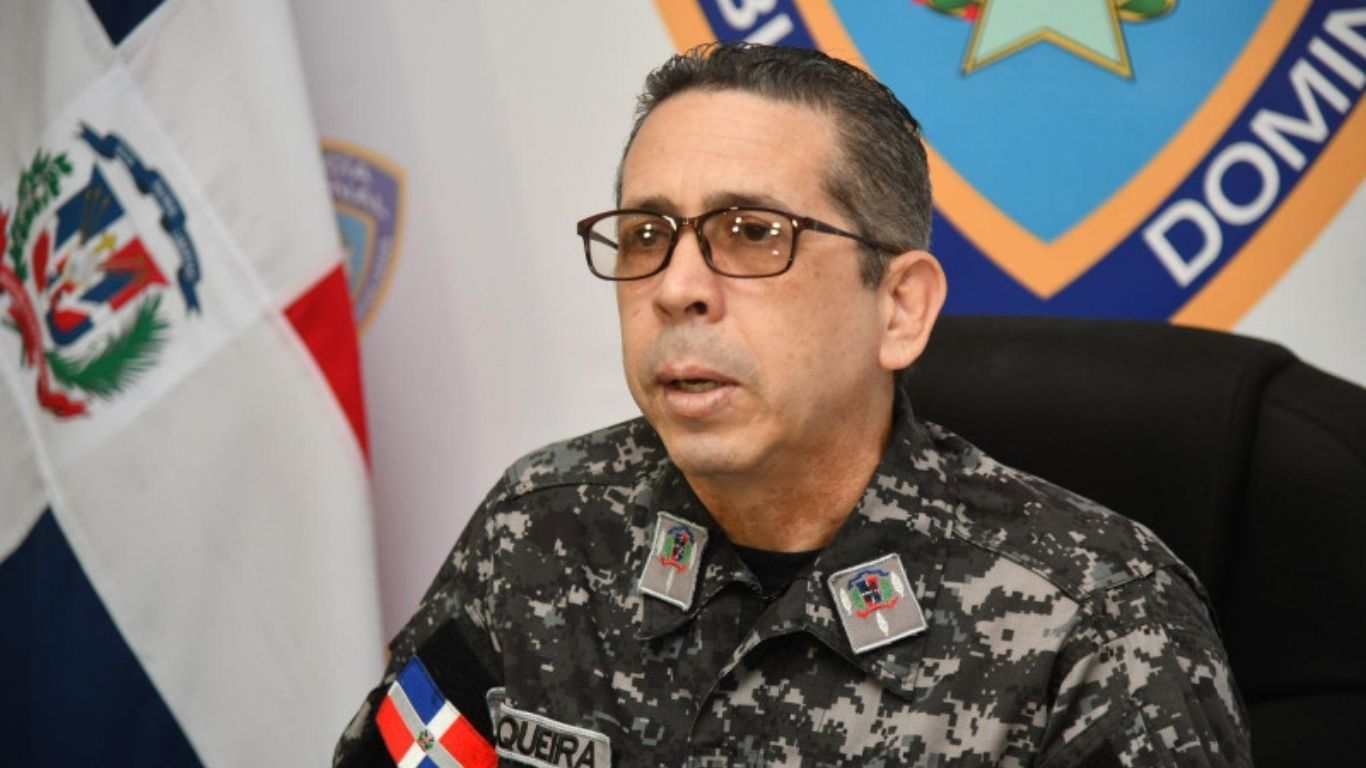 La Policía Nacional informa que cibercriminales desaprensivos han clonado la voz e imagen del vocero coronel Diego Pesqueira.