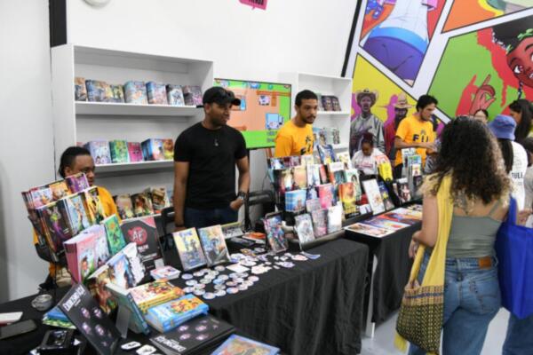 Se recuerda que la Feria Internacional del Libro, inicio el pasado 25 de septiembre y concluye este domingo. 