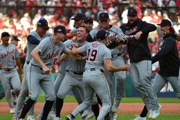 El triunfo envió a los Tigres rumbo a Seattle con un pase a la Serie Divisional, destino al que parecían encaminados durante la mayor parte del verano.