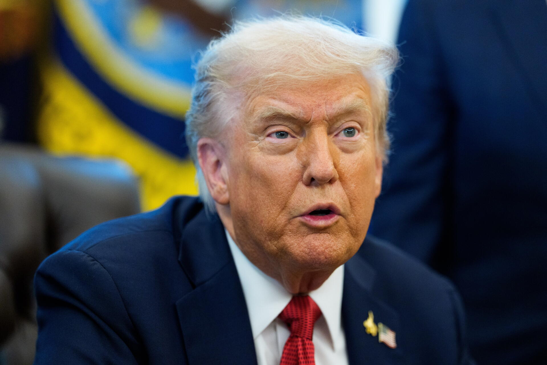 Trump dice que Maduro le ha ofrecido