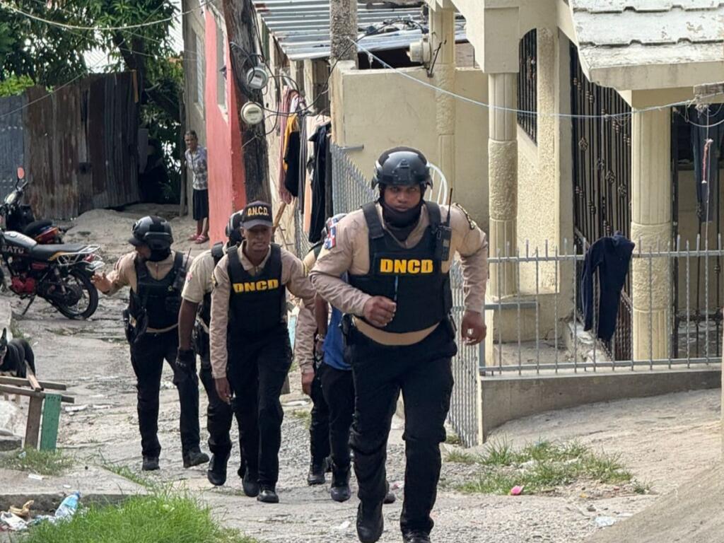 Allanamiento deja detenido a cabecilla de microtráfico