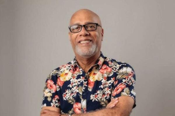 El ícono de la música tropical Henry Hierro agradeció las muestras de cariño mientras se recupera.