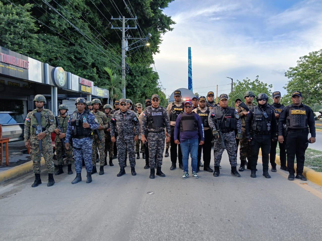 amplio operativo en sectores de Barahona