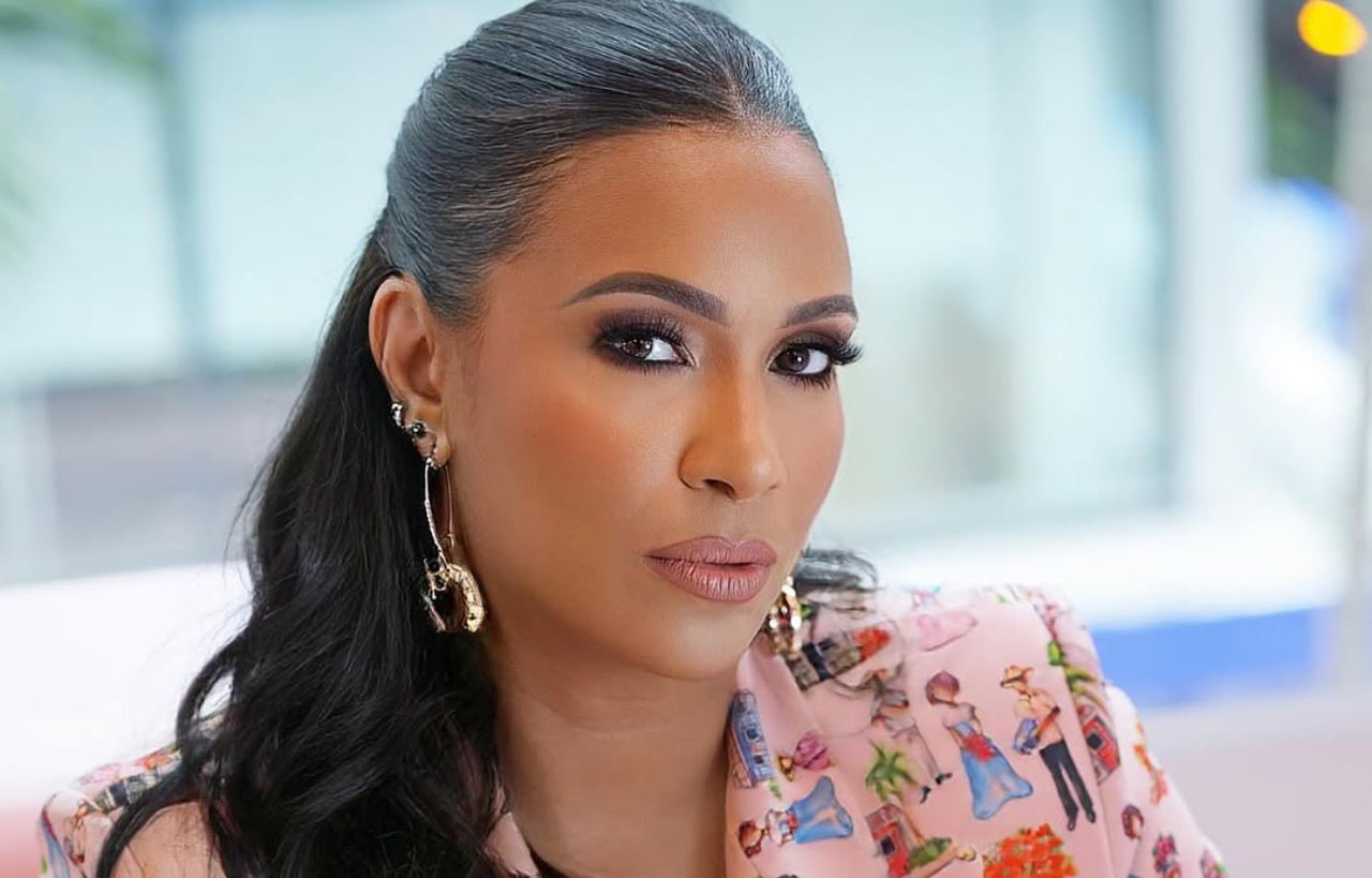 Yaneiris Cepeda crea La Sin Rostro Tequila, con sello premium