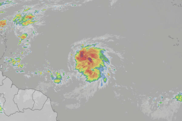 Trayectoria proyectada del huracán Jerry cerca del Caribe