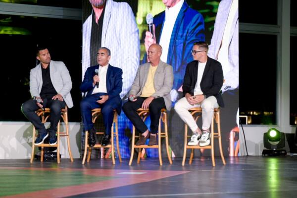 De izquierda a derecha, Luis Urueta, dirigente de las Águilas Cibaeñas, Víctor García Sued, presidente, René Francisco, gerente general y Gian Guzmán director operaciones de béisbol