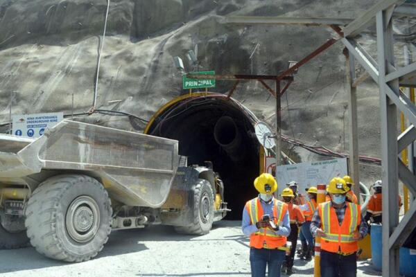 Energía y Minas confirma evacuación total tras derrumbe en mina de Cormidom en Maimón 