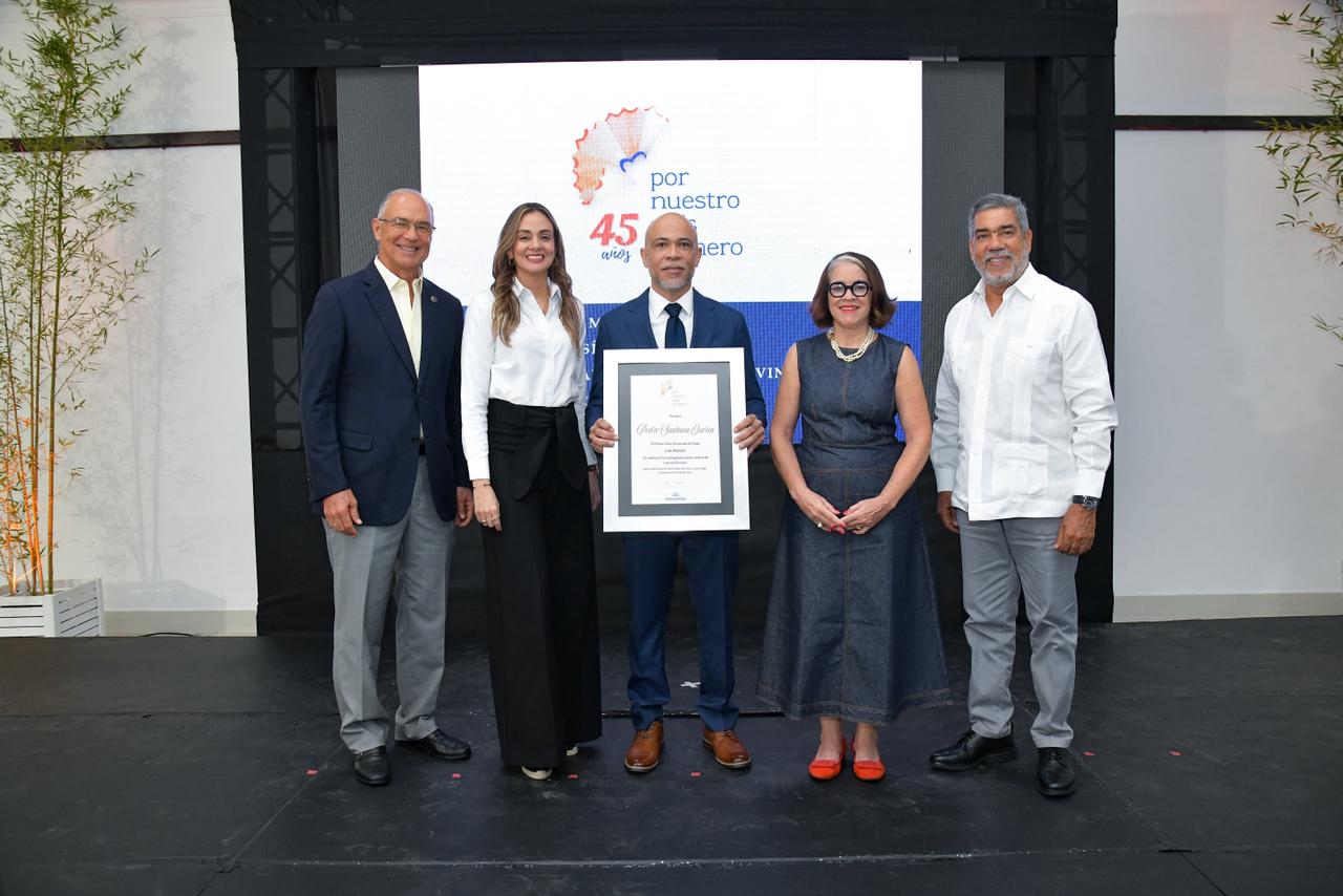 Sociedad Cultural Renovación premia a los ganadores del 45.º Concurso Literario “Por Nuestro País Primero”