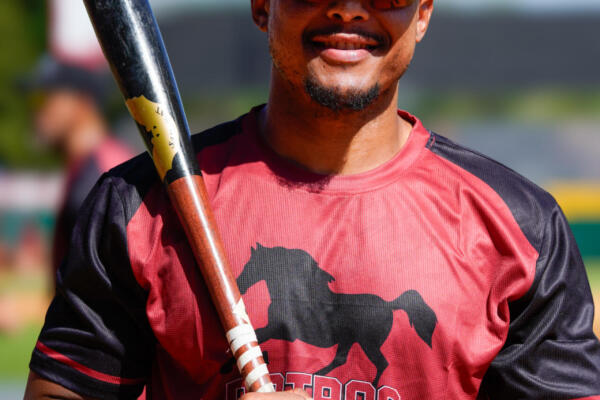 Los Gigantes del Cibao anunciaron la integración del veterano jugador Wilmer Difó, quien desde hoy se une a las prácticas de preparación del conjunto cibaeño con miras a la próxima temporada de la Liga Dominicana de Béisbol (LIDOM).