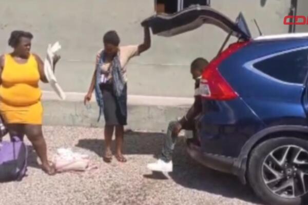 Arrestan a tres por tráfico de haitianos en Valverde.
