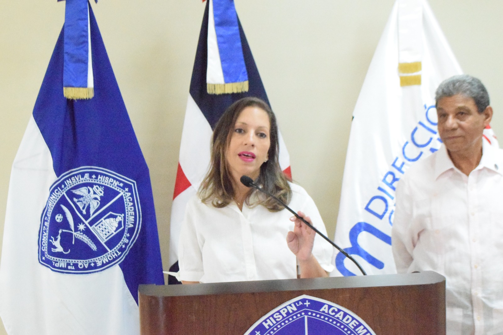 UASD Recinto Santiago inaugura exposición itinerante