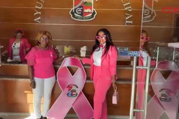 Conciencia y prevención: evento en el Ayuntamiento por cáncer de mama.
