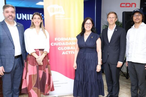 Lanzan ‘Rutas del Conocimiento’ para movilidad educativa.
