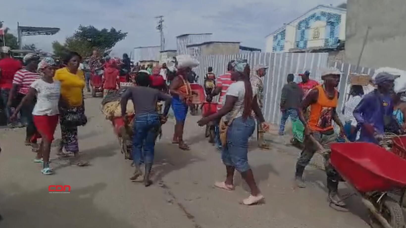 Comercio fluye en Dajabón