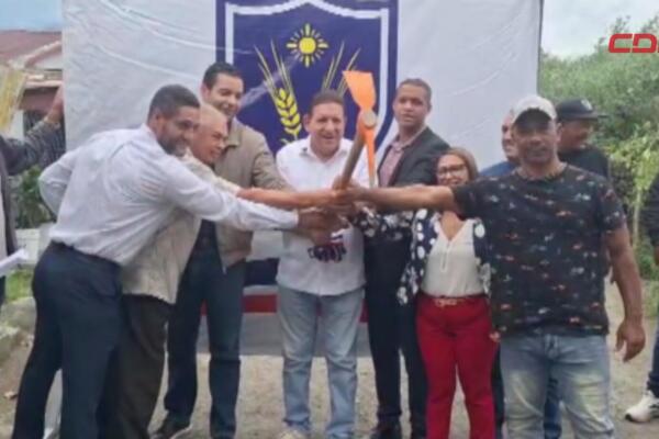 Bonao invierte $20 MM en aceras y contenes.
