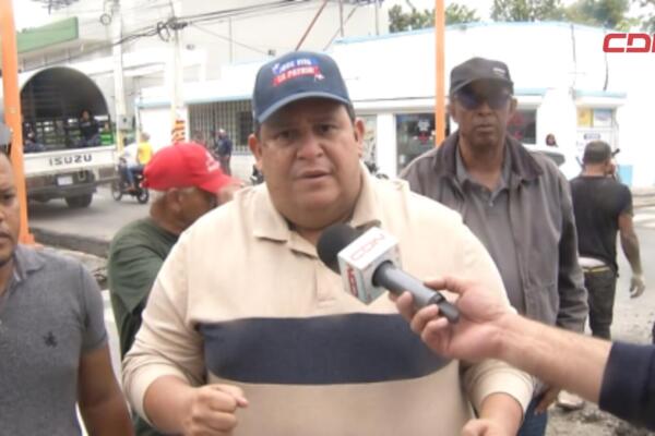 Azua evita inundaciones pese al paso de Melissa.
