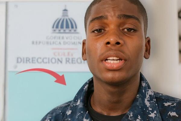 El raso suspendido Albert Sterlyng Familia Castillo.