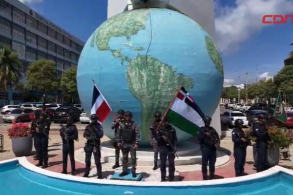 Miembros de los equipos tácticos de la Policía Nacional Dominicana durante su proceso de entrenamiento para el UAE SWAT Challenge 2026.