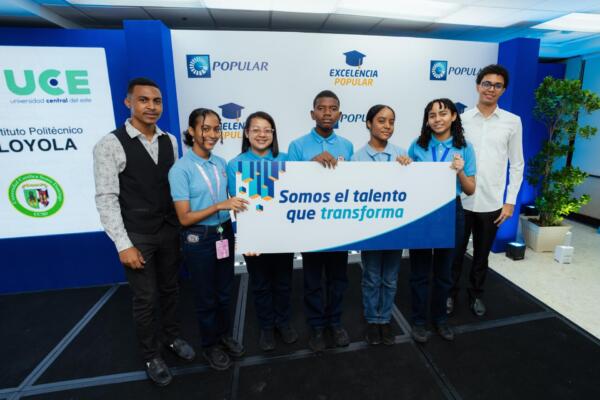 Excelencia Popular se consolida como el programa de becas más amplio del sistema
financiero.
Foto: fuente externa