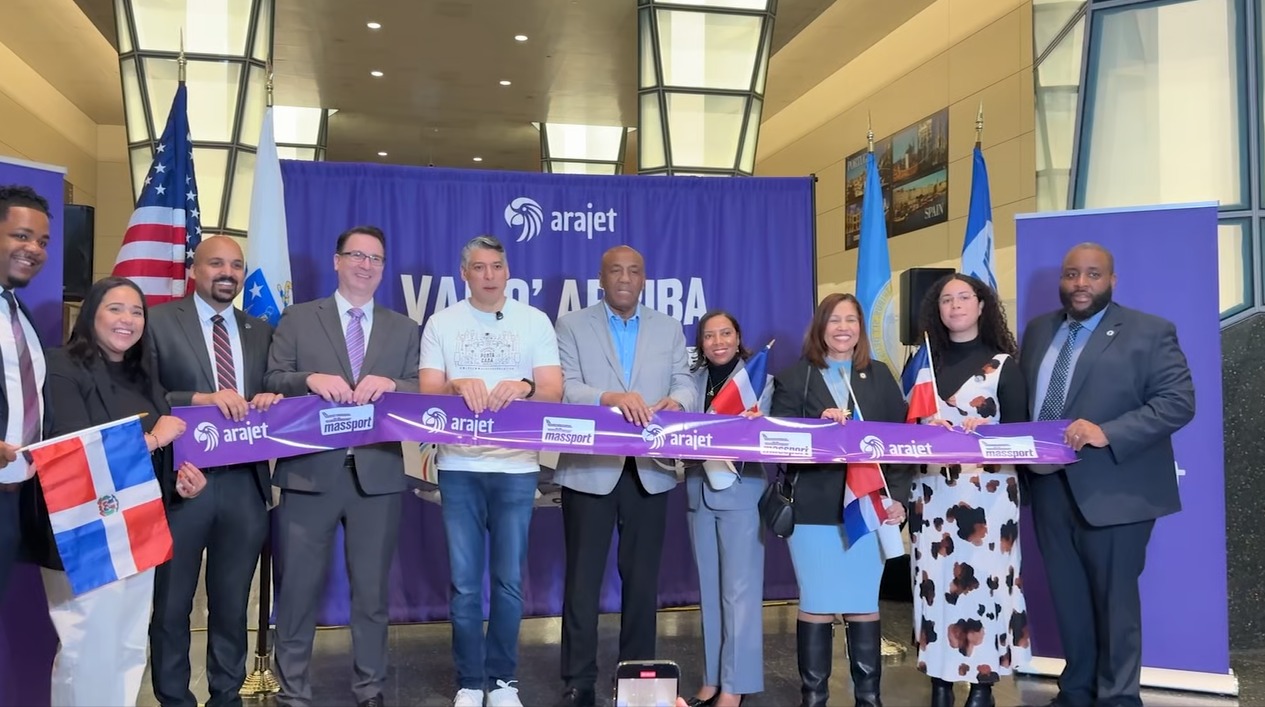 Arajet inaugura vuelo directo desde Boston a Santo Domingo con las tarifas más bajas