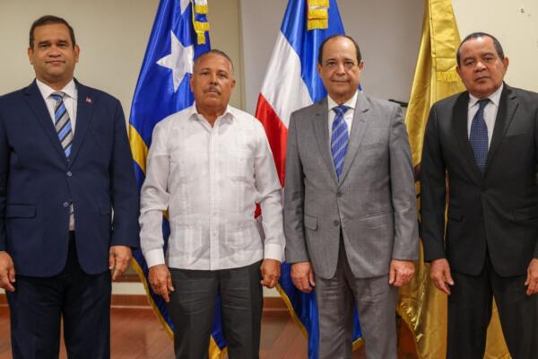 En los encuentros participaron autoridades consulares.