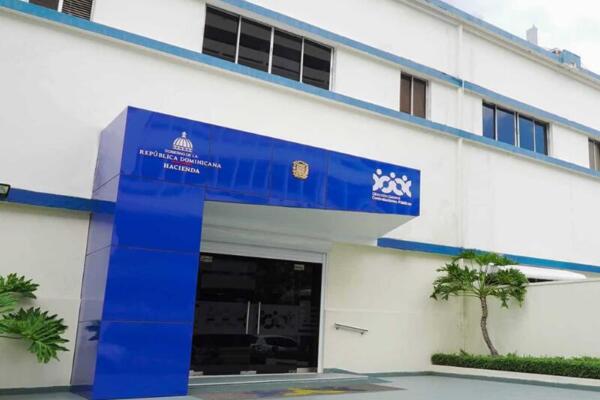 Suspenden registro a 20 proveedores del estado investigados por corrupción