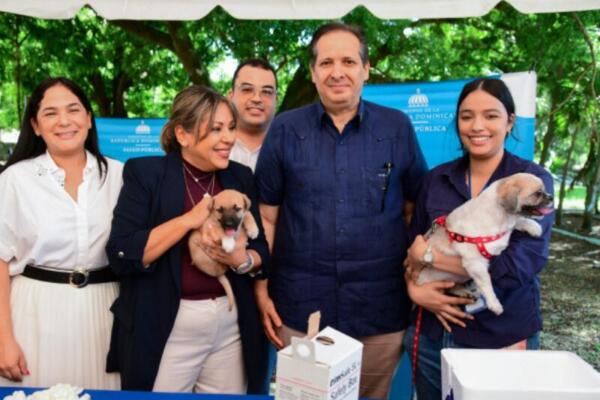 Salud Pública inicia jornada de vacunación antirrábica para perros y gatos