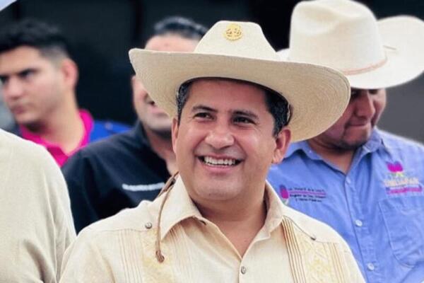 Carlos Manzo, alcalde mexicano asesinado a balazos a inicios de noviembre.