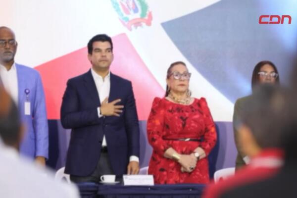 Wellington Arnaud, director ejecutivo del Instituto Nacional de Aguas Potables y Alcantarillados (INAPA) 